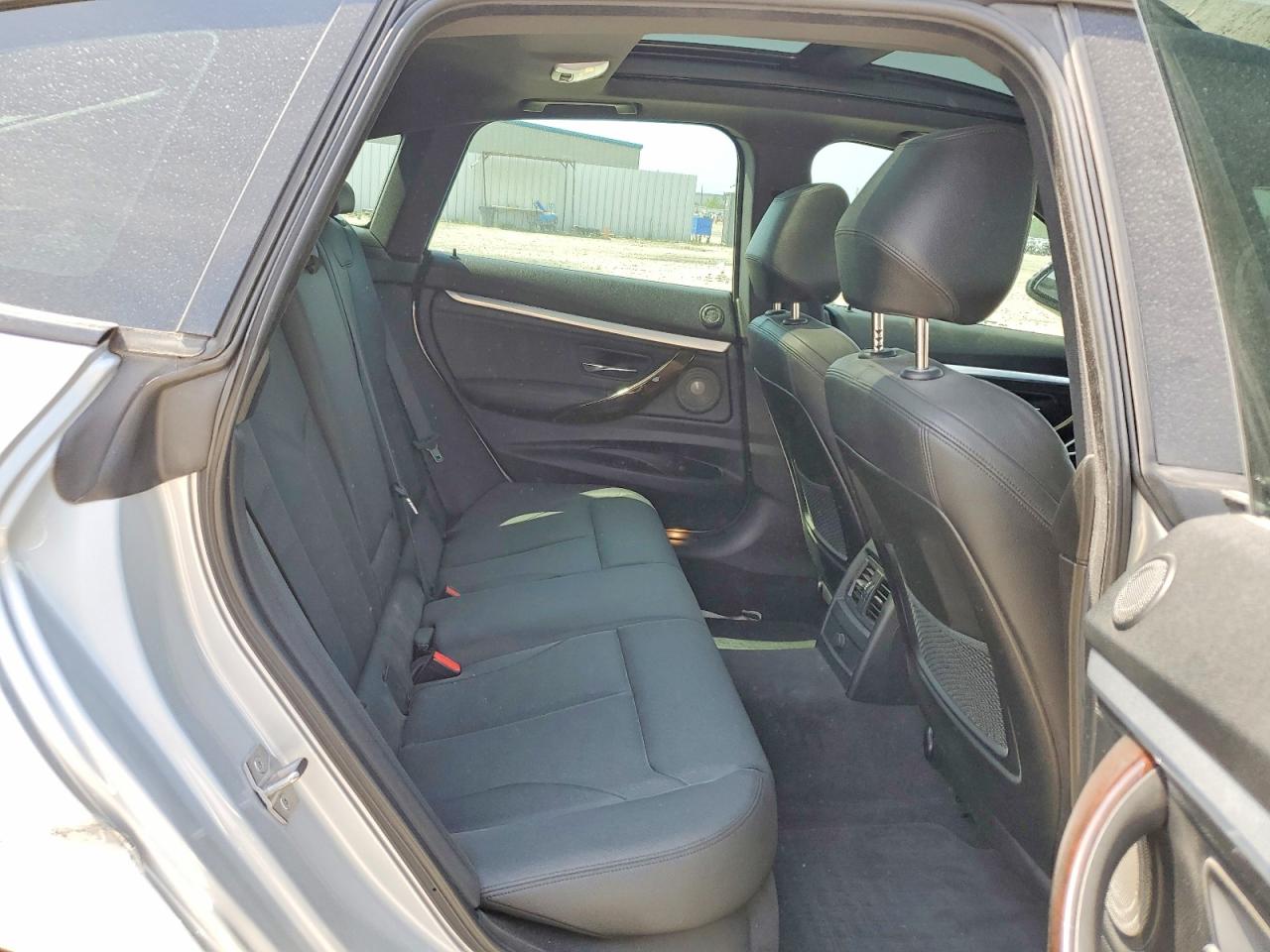 2015 BMW 335 photo 19
