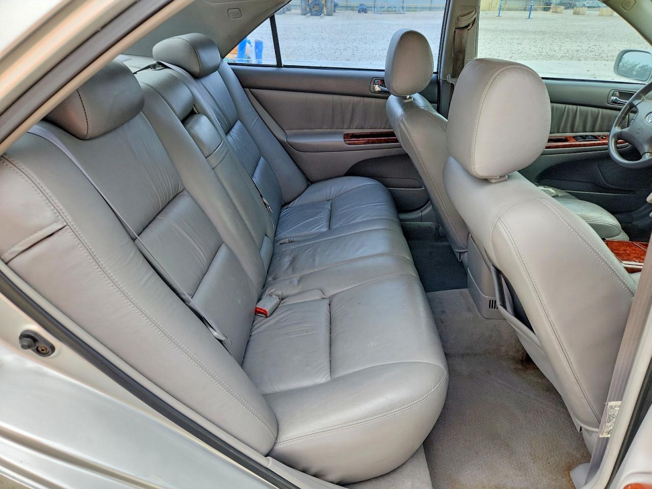 2003 TOYOTA CAMRY XLE V6 photo 19