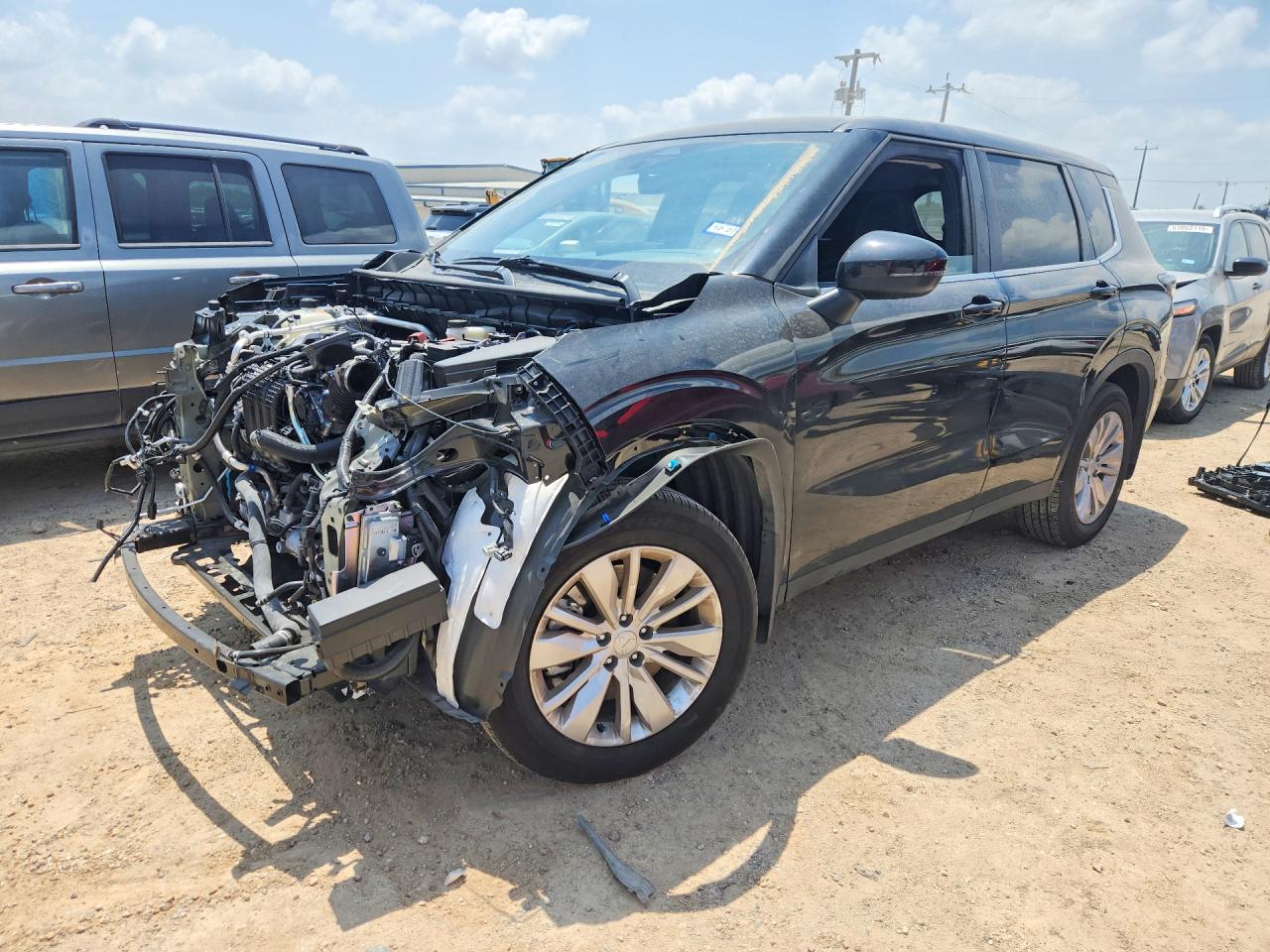 2025 MITSUBISHI OUTLANDER