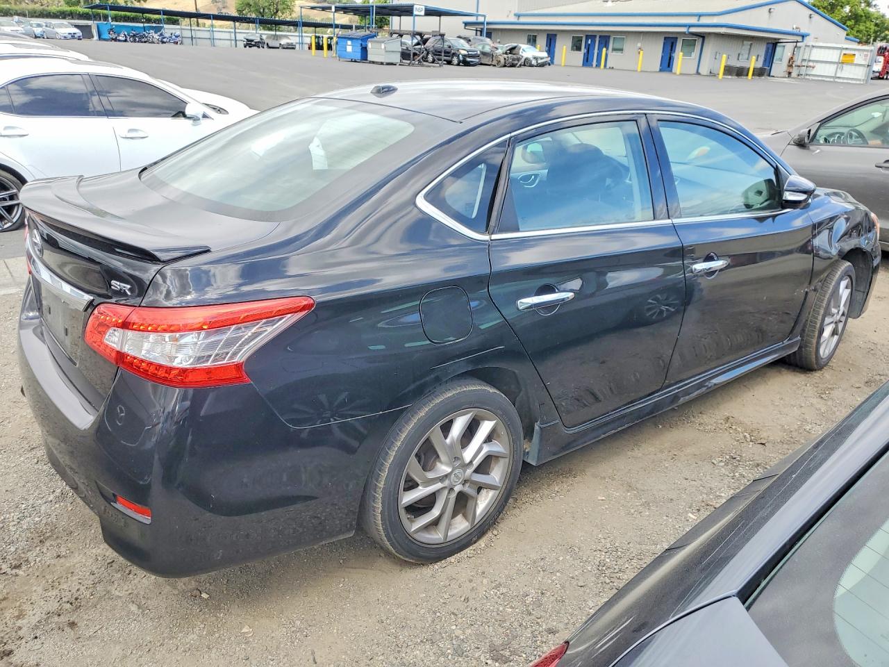 2015 NISSAN SENTRA SR photo 5