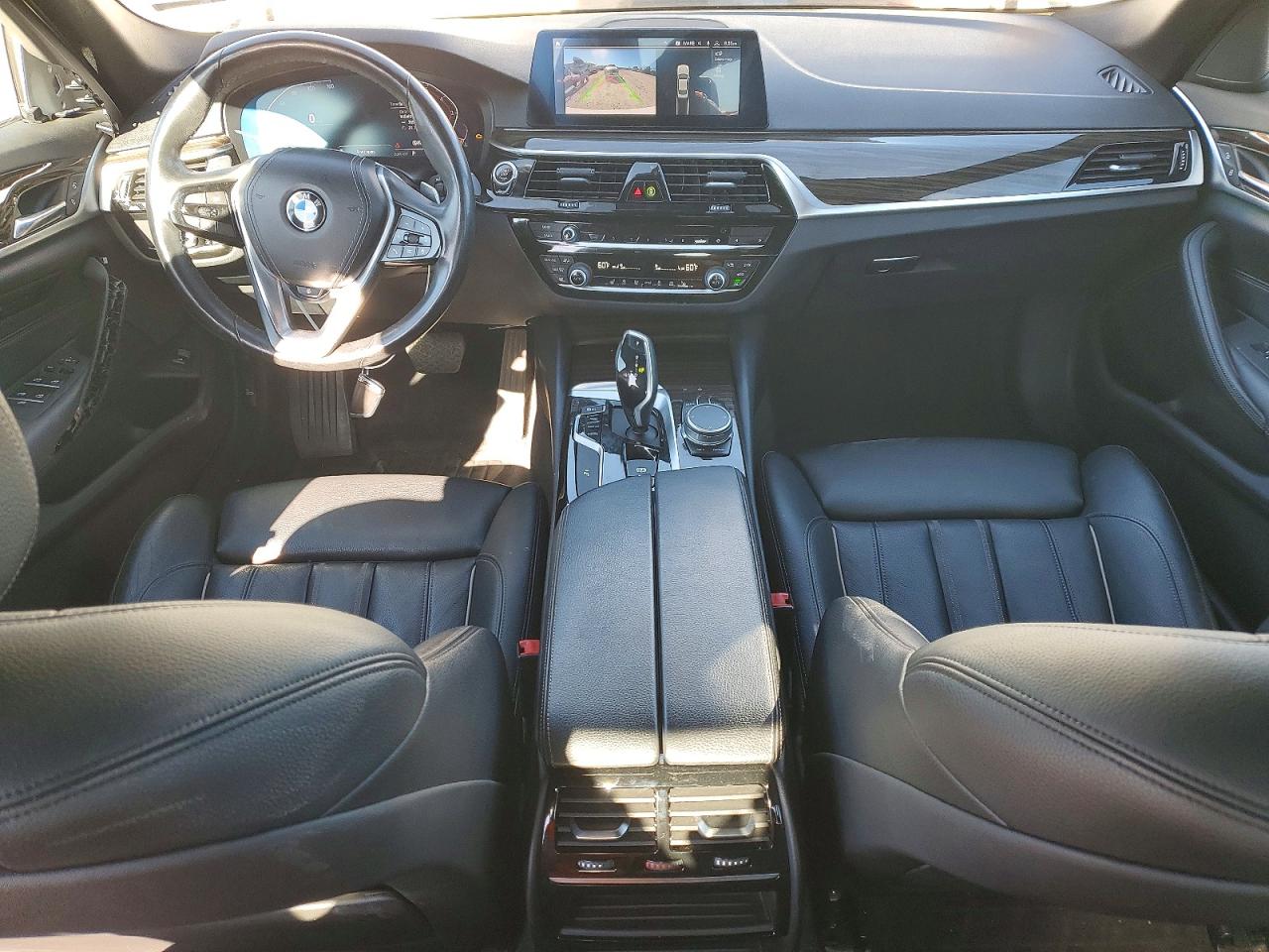 2020 BMW 530 XI photo 22