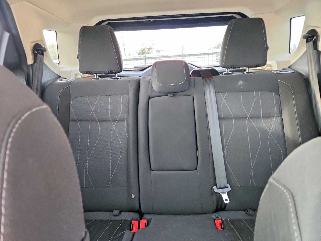 2021 FORD ECOSPORT SE photo 19