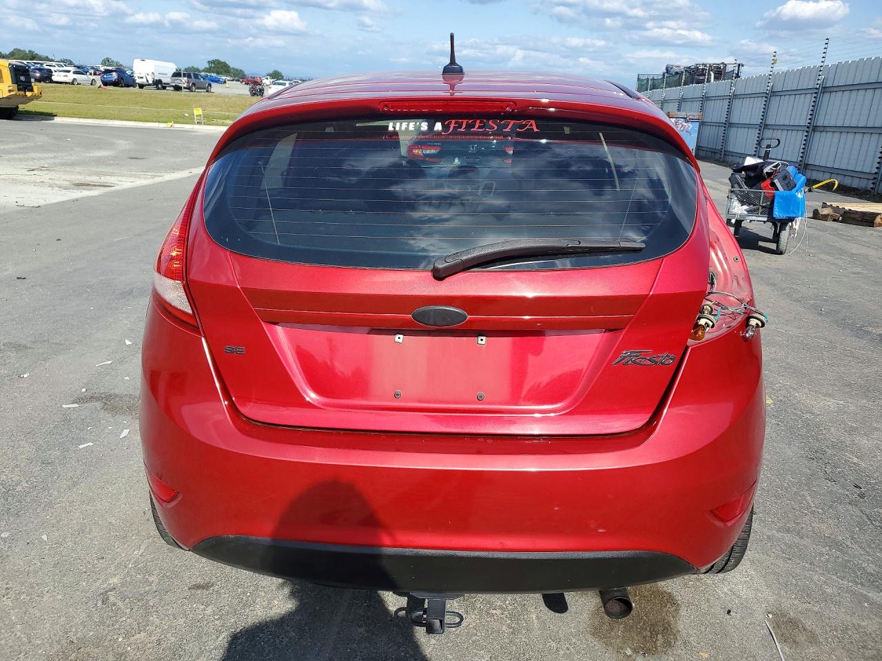 2012 FORD FIESTA SE photo 11
