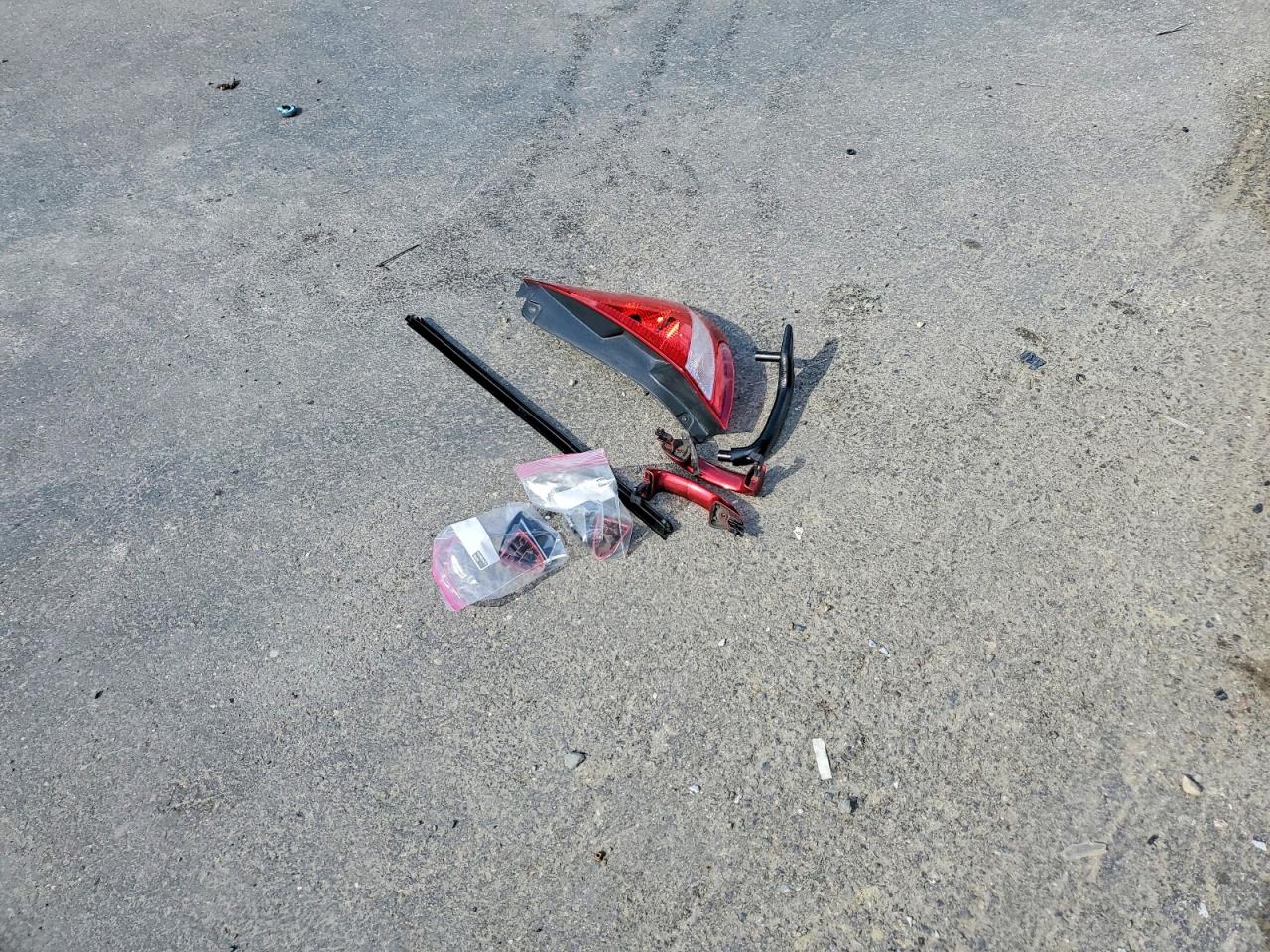 2012 FORD FIESTA SE photo 23