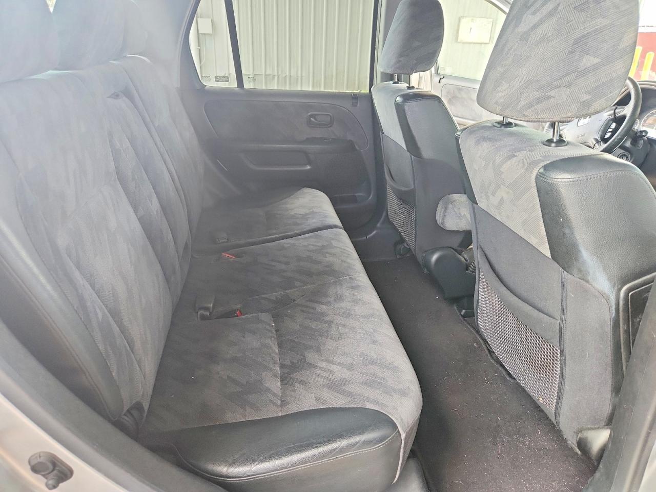 2004 HONDA CR-V EX photo 31