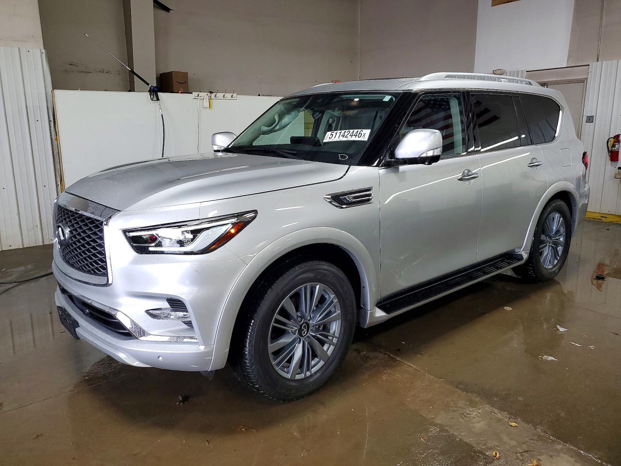 2022 INFINITI QX80