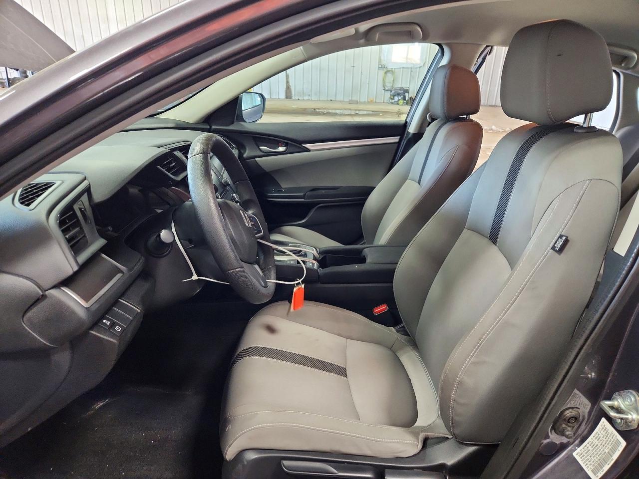 2016 HONDA CIVIC LX photo 13