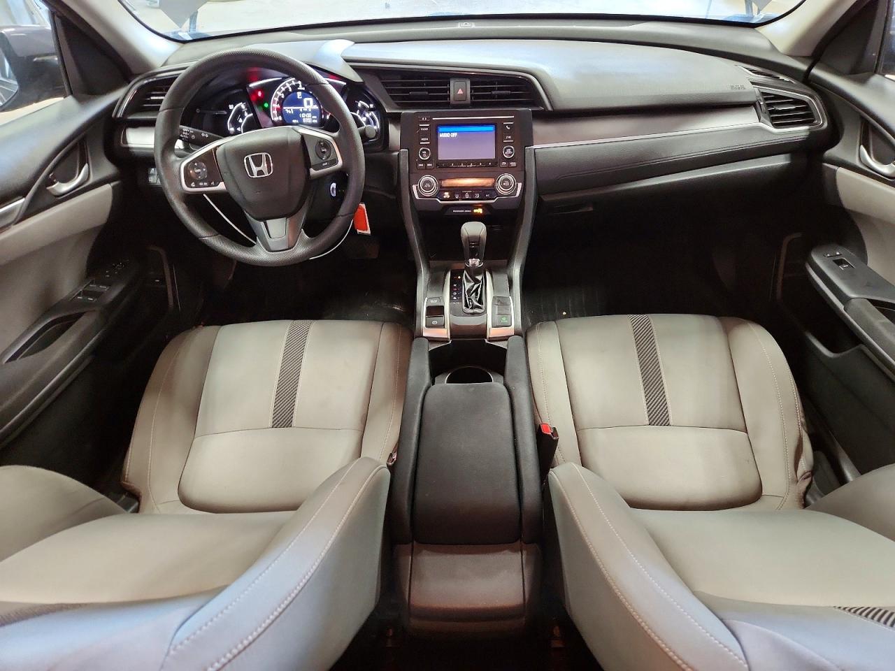 2016 HONDA CIVIC LX photo 15