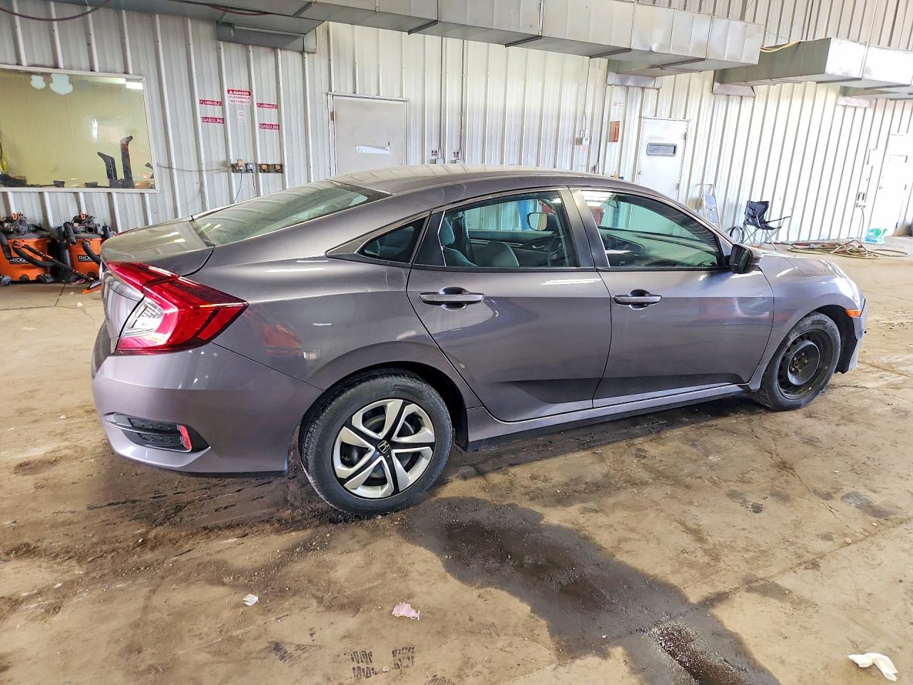 2016 HONDA CIVIC LX photo 5