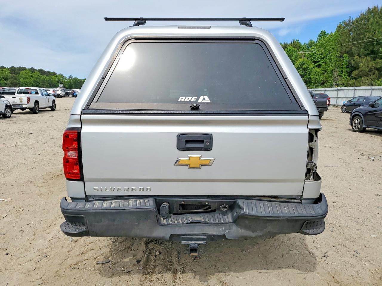 2015 CHEVROLET SILVERADO C1500 photo 11