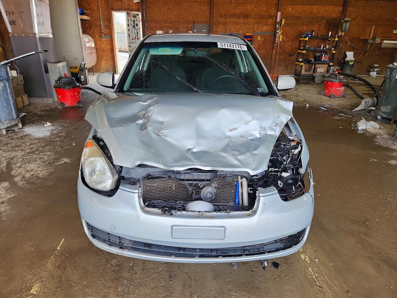2011 HYUNDAI ACCENT GL photo 9