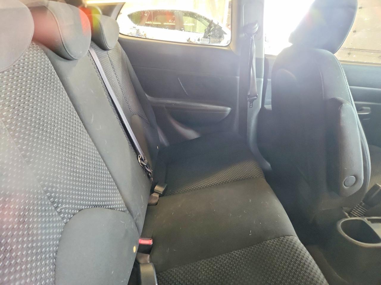 2011 HYUNDAI ACCENT GL photo 19