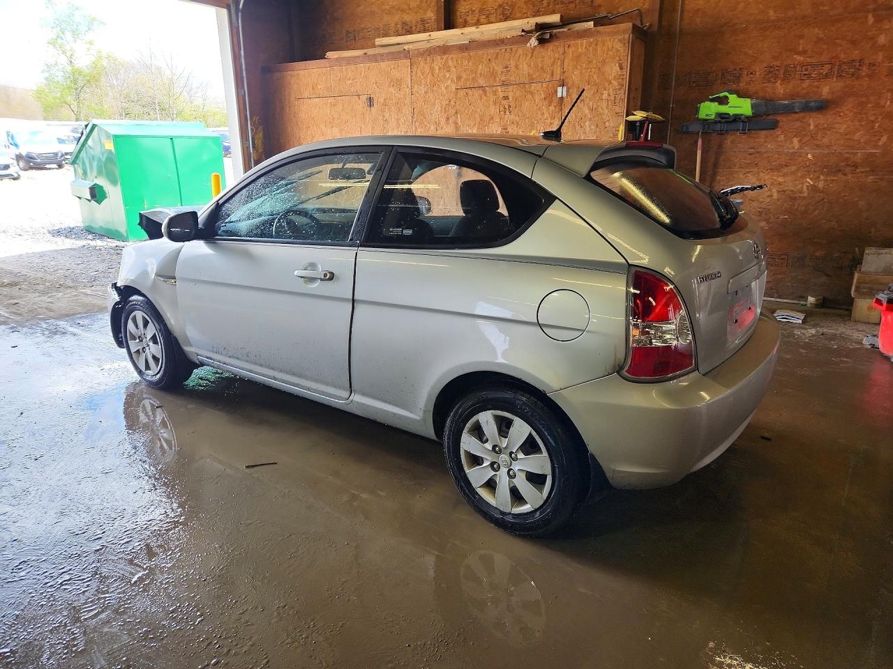 2011 HYUNDAI ACCENT GL photo 3
