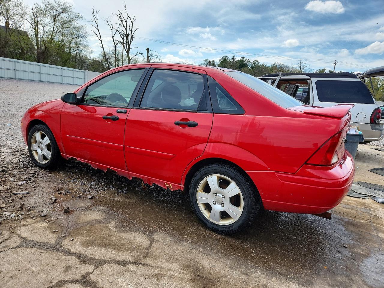 2004 FORD FOCUS ZTS photo 2