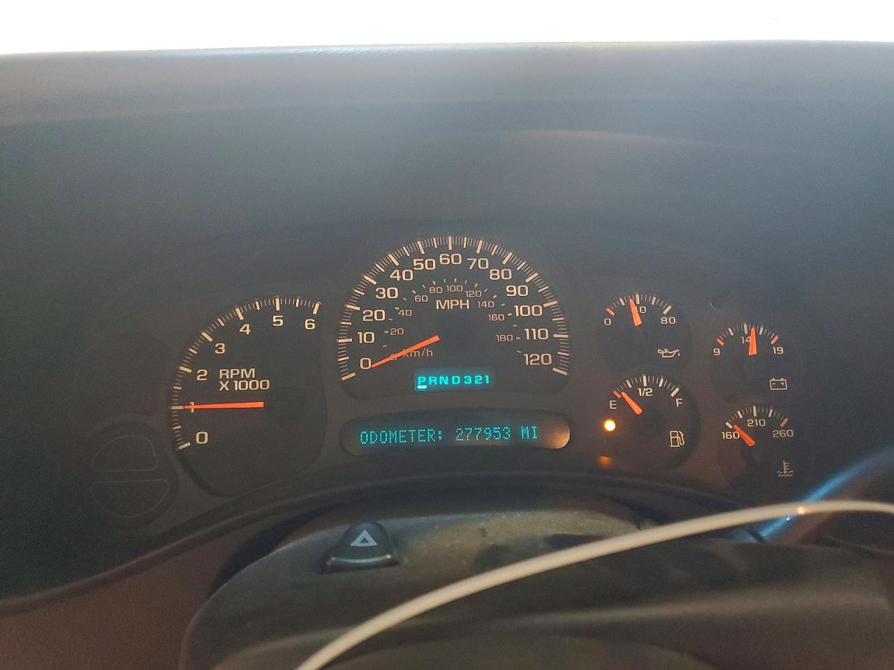 2004 CHEVROLET SILVERADO C1500 photo 25