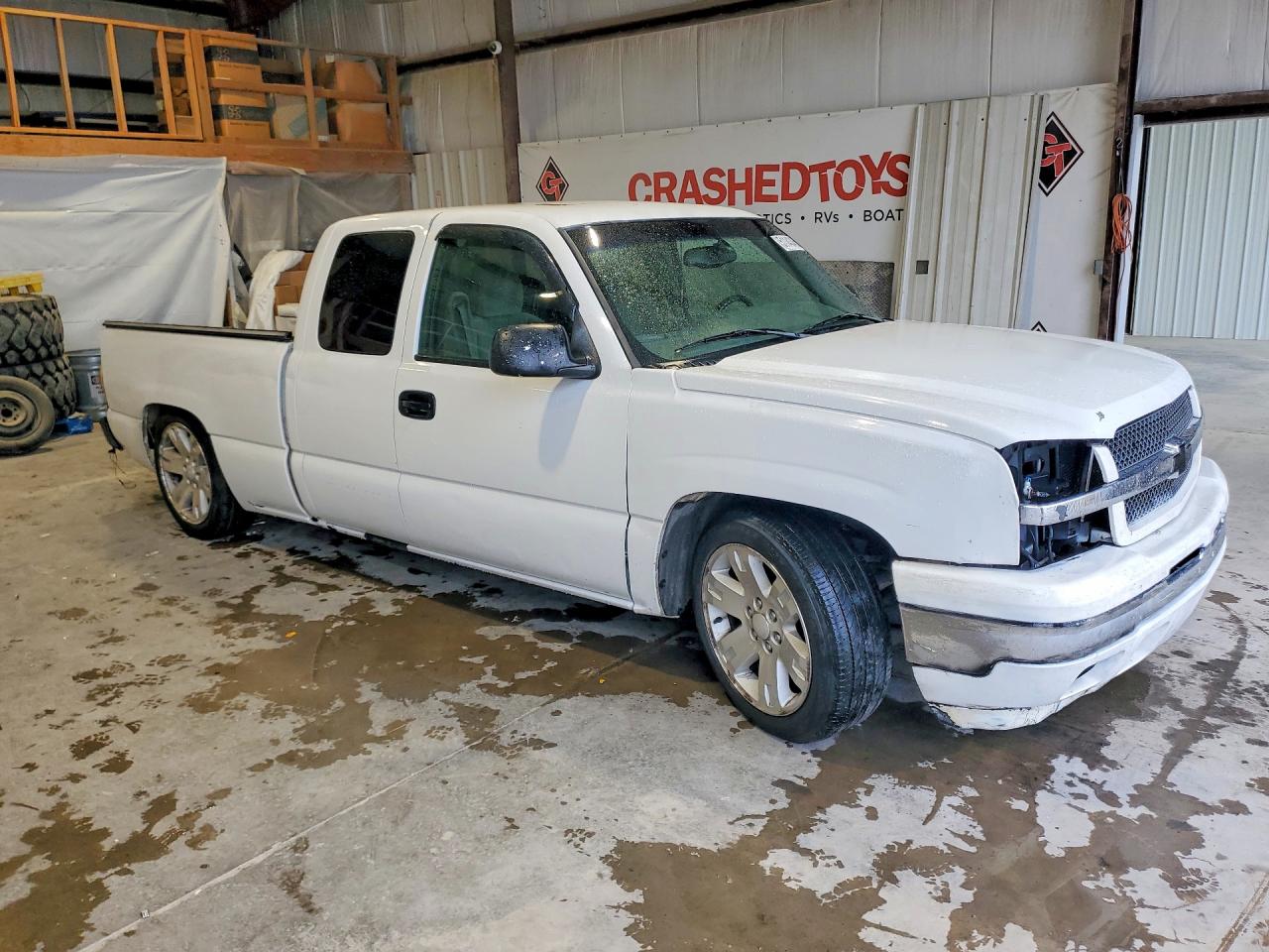 2004 CHEVROLET SILVERADO C1500 photo 10