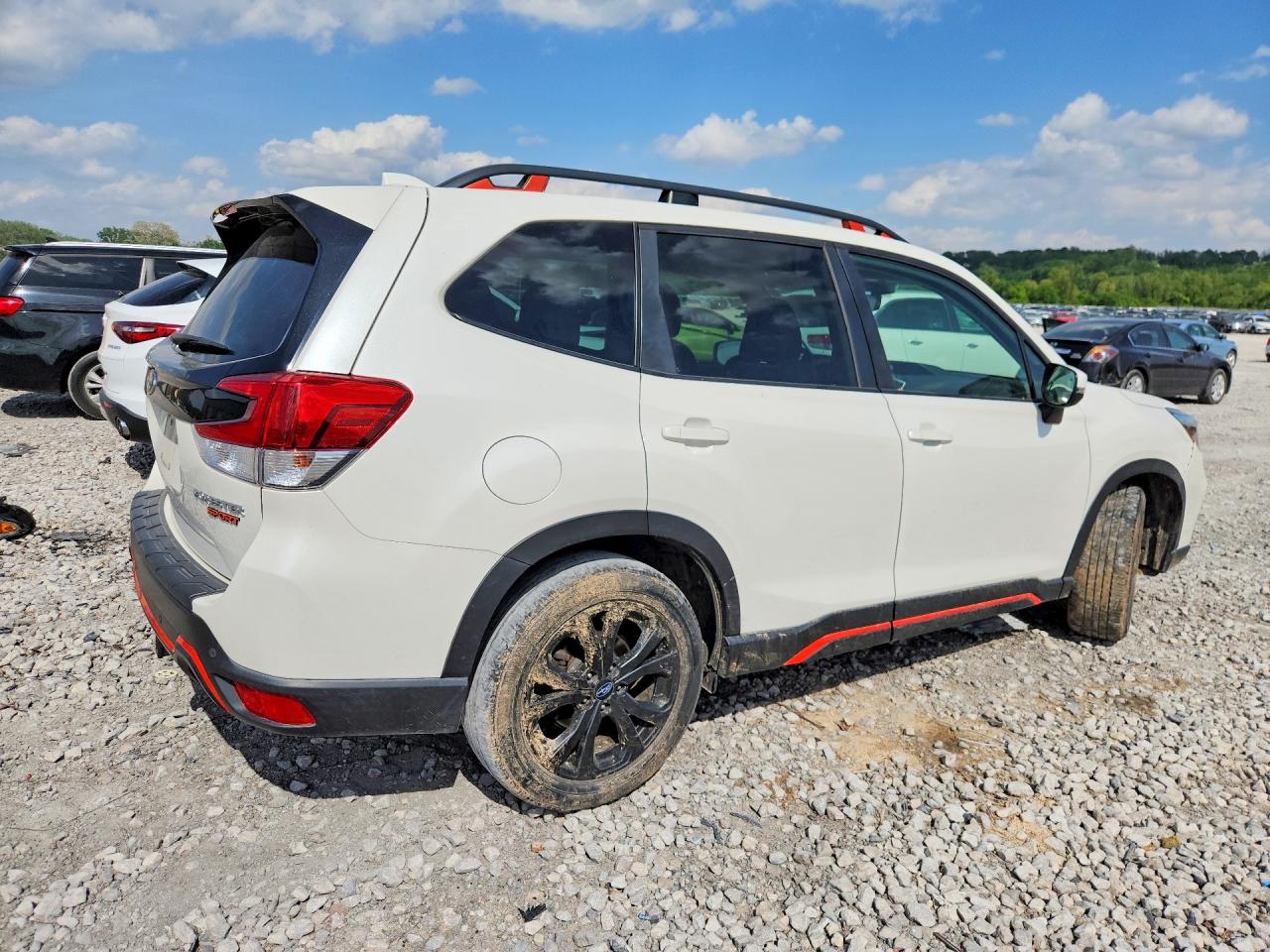 2020 SUBARU FORESTER SPORT photo 3