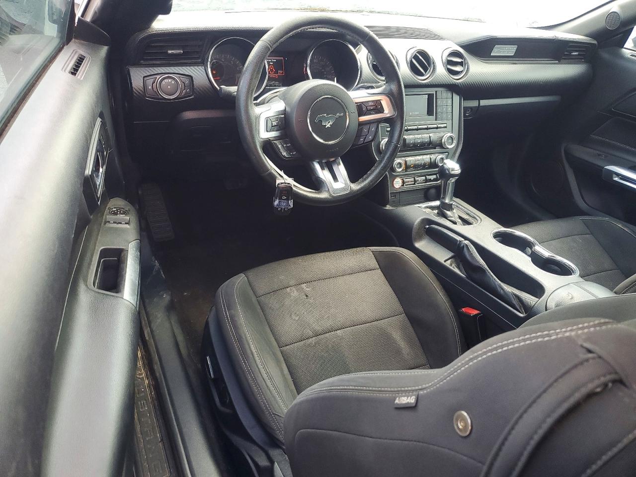 2015 FORD MUSTANG photo 8