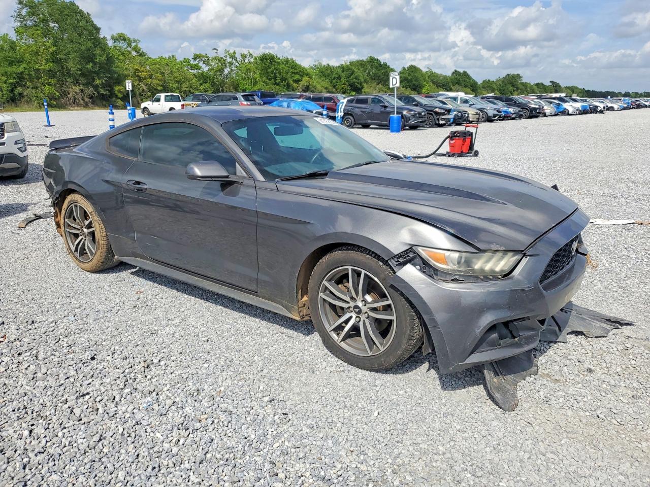 2015 FORD MUSTANG photo 4