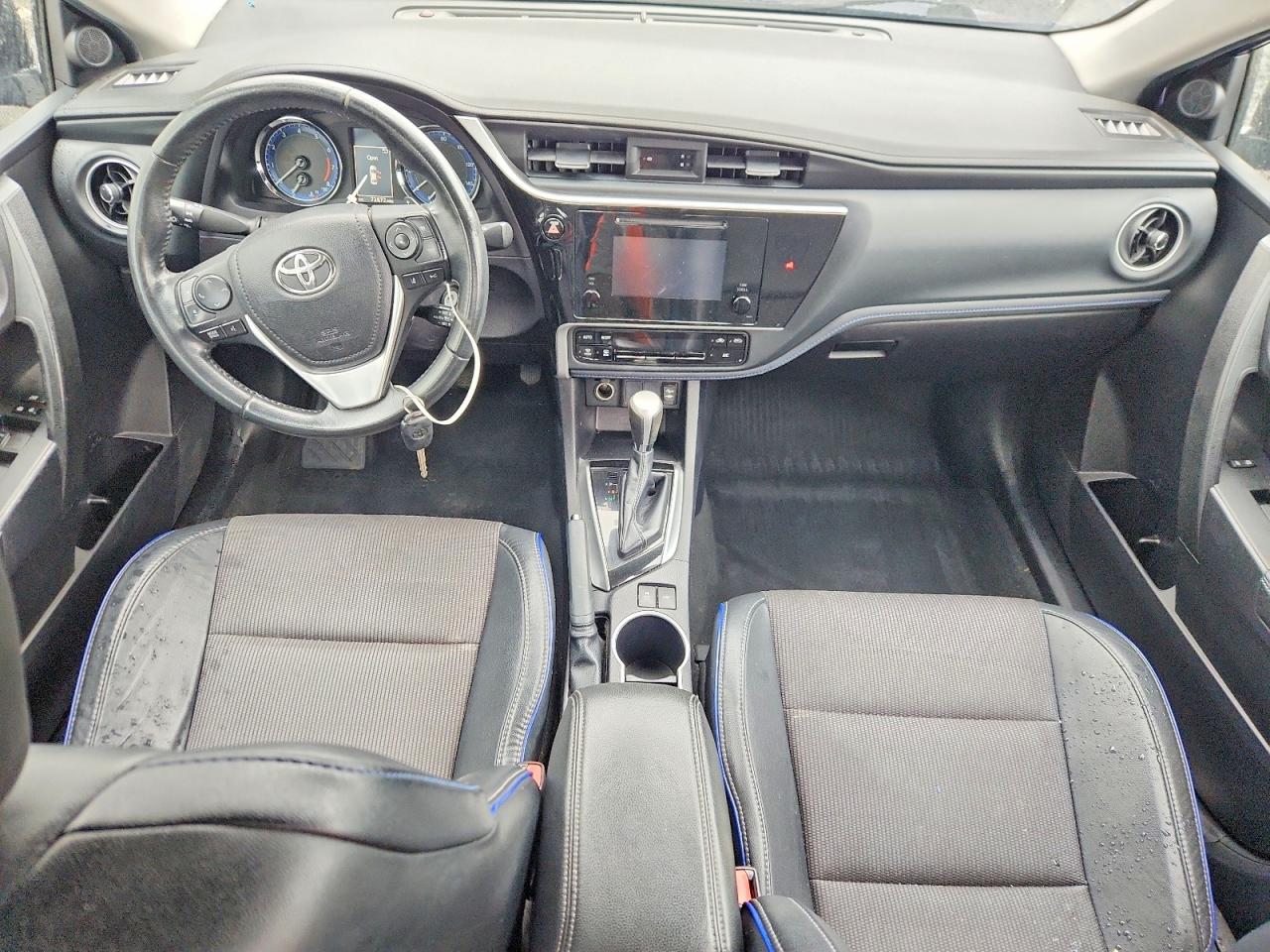 2019 TOYOTA COROLLA SE photo 22
