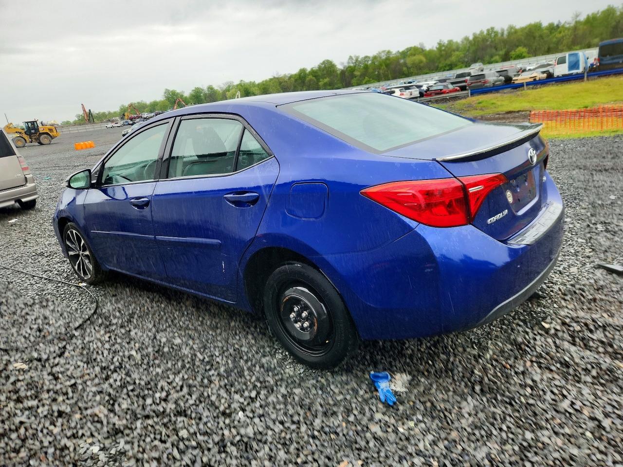 2019 TOYOTA COROLLA SE photo 4