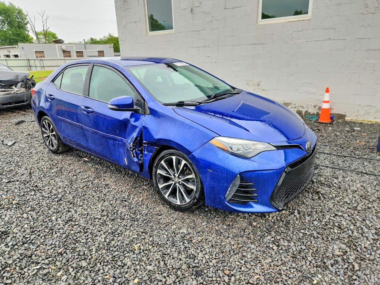 2019 TOYOTA COROLLA SE photo 10