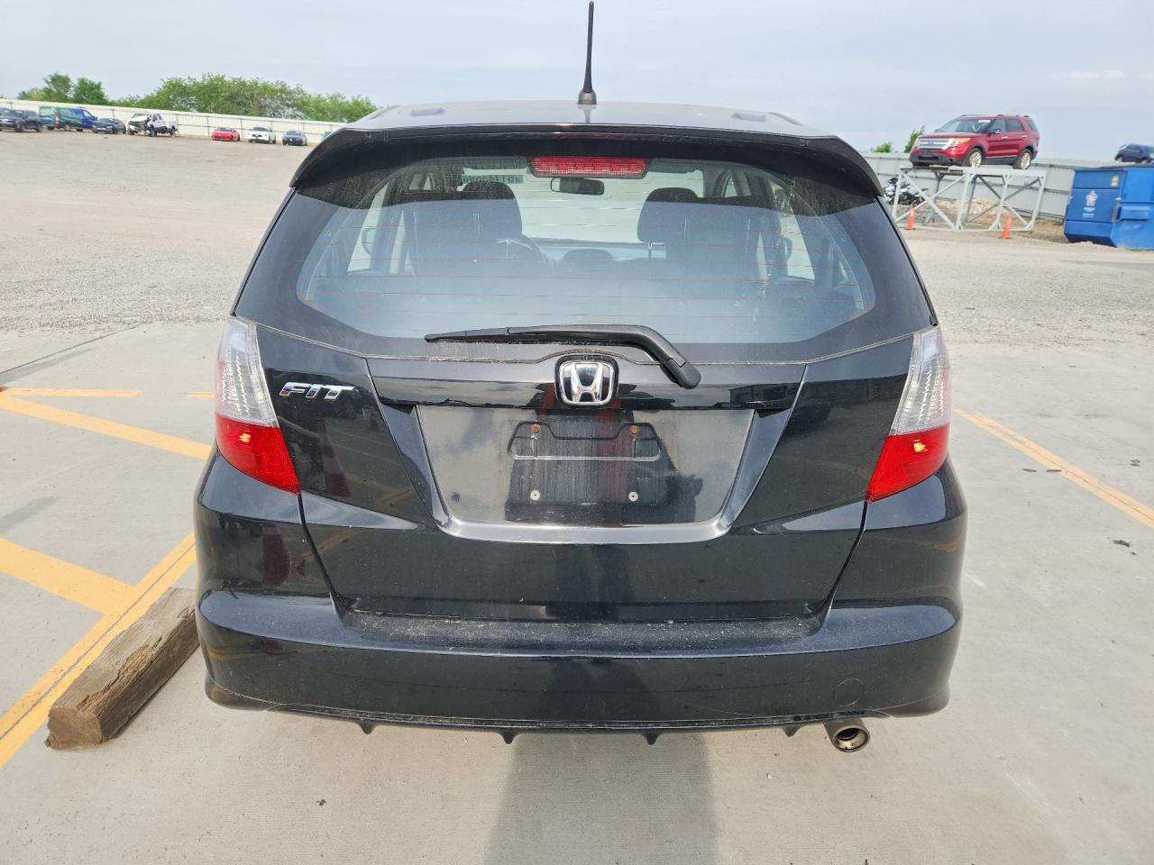 2013 HONDA FIT SPORT photo 11