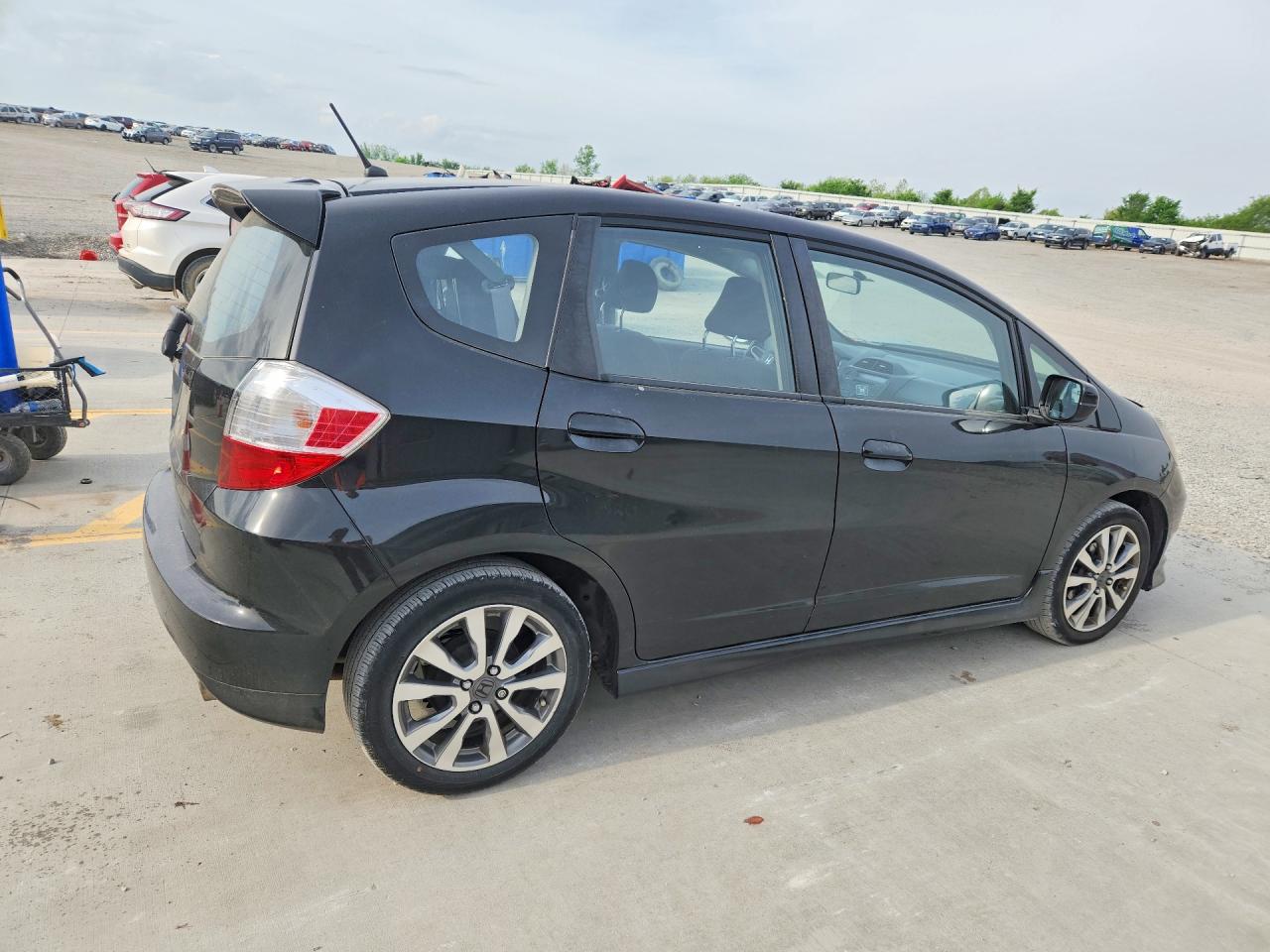 2013 HONDA FIT SPORT photo 5