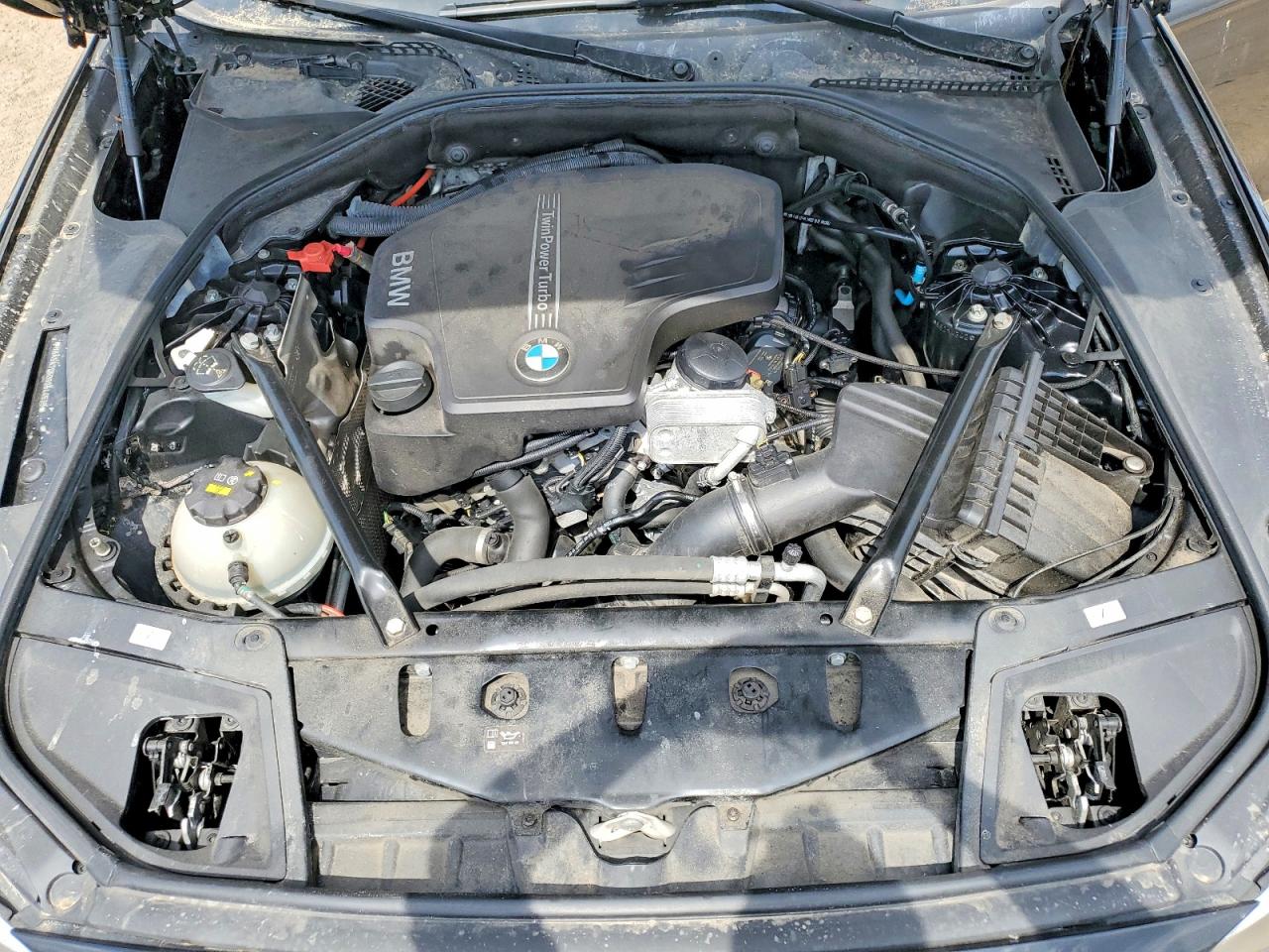 2016 BMW 528 XI photo 21