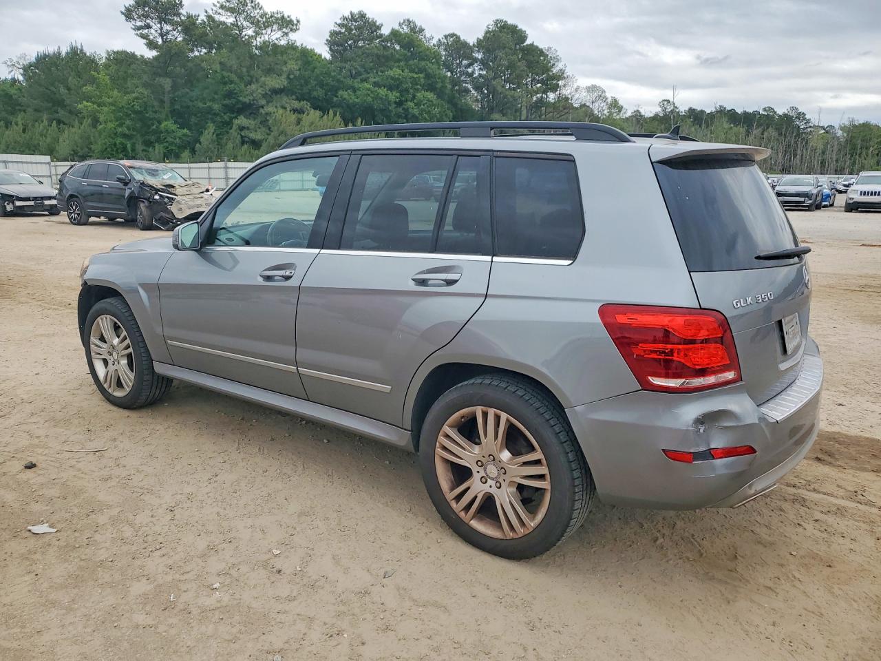 2015 MERCEDES-BENZ GLK 350 4MATIC photo 4