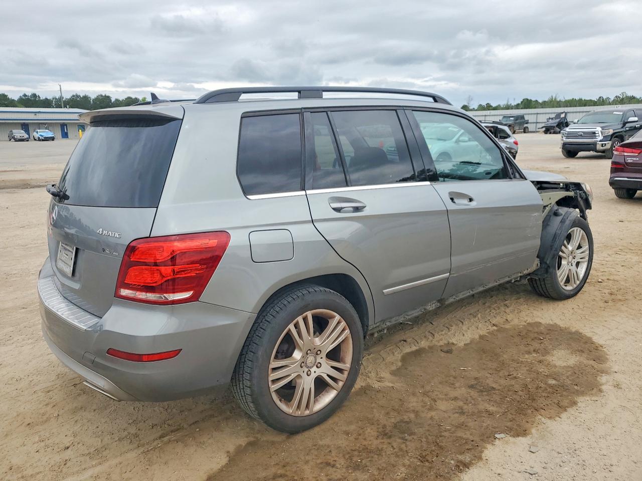 2015 MERCEDES-BENZ GLK 350 4MATIC photo 7