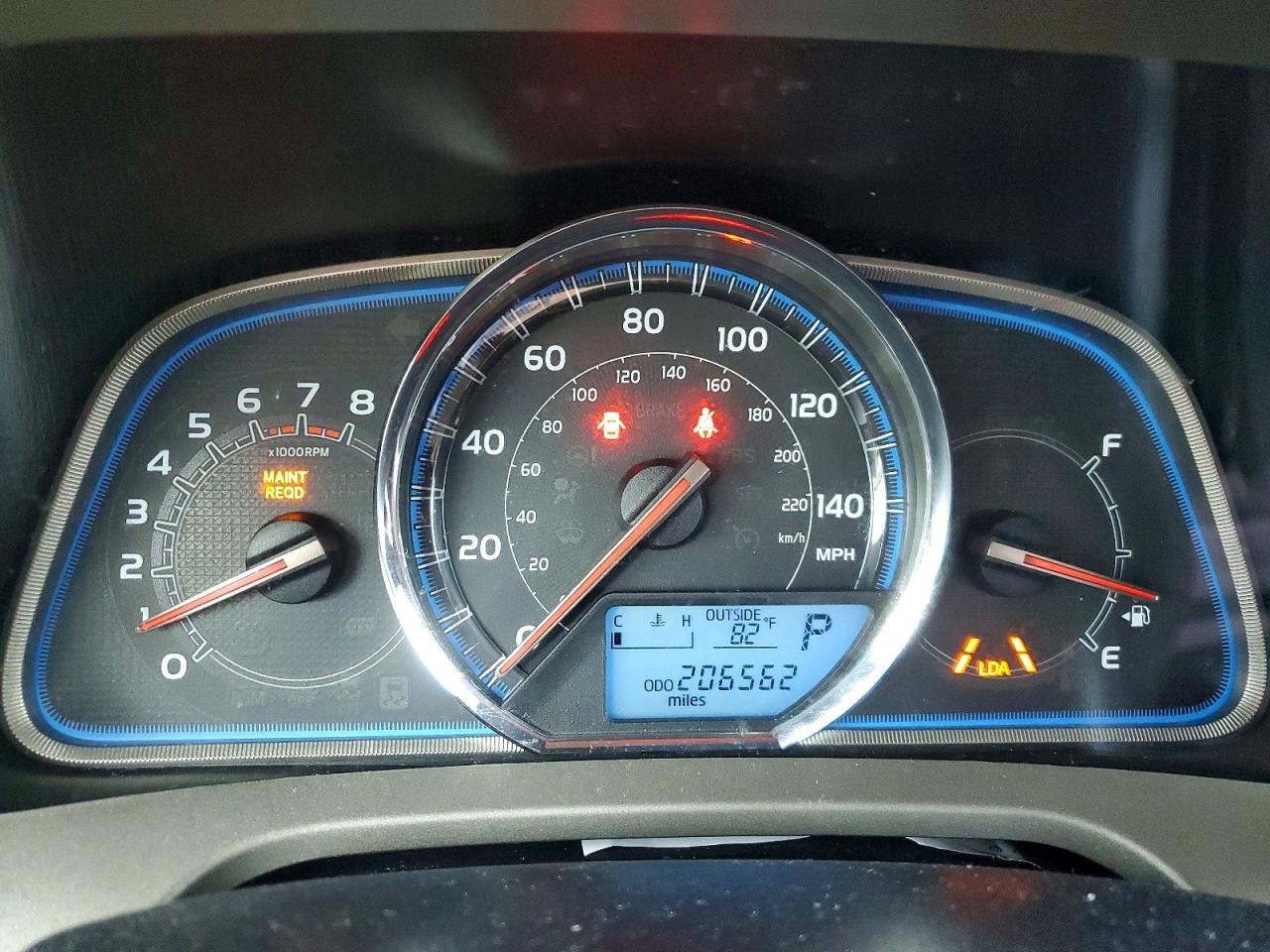 2014 TOYOTA RAV4 LIMITED photo 25