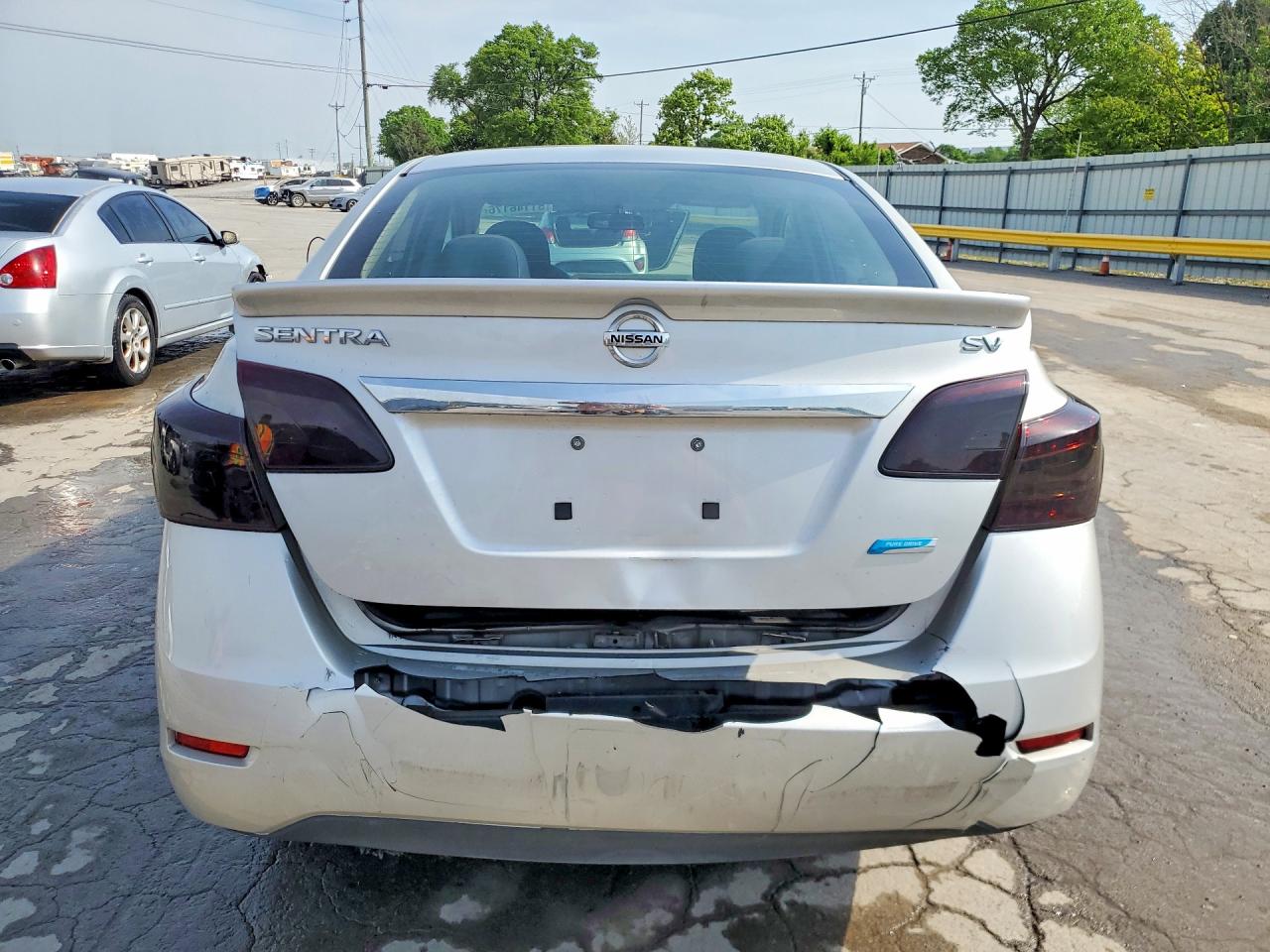 2014 NISSAN SENTRA SV photo 11