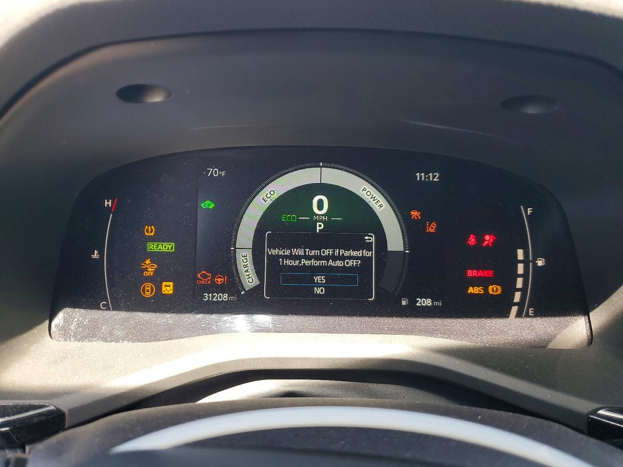 2025 TOYOTA CAMRY photo 17