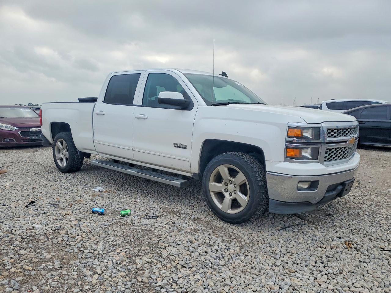 2015 CHEVROLET SILVERADO photo 10