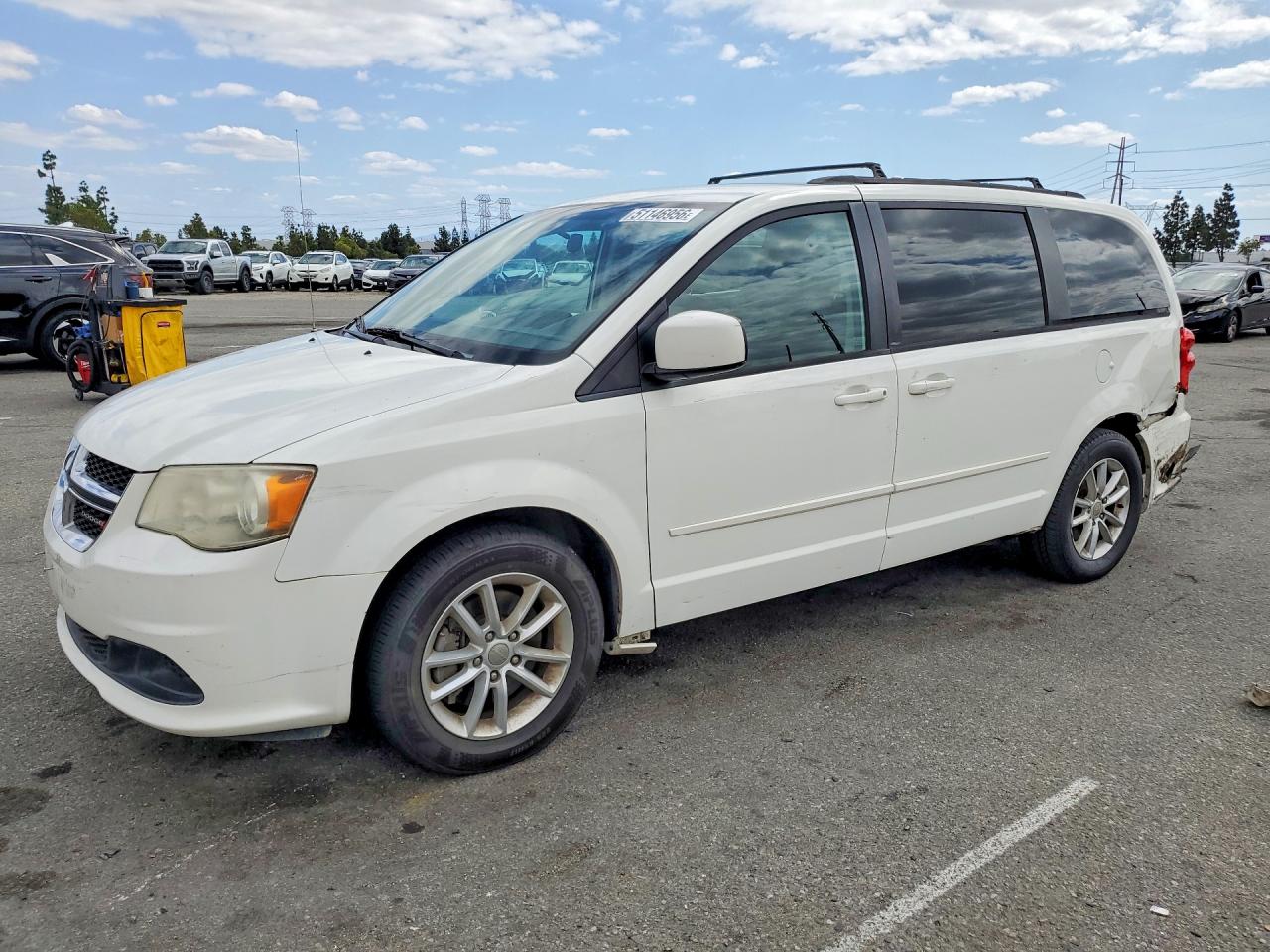 2013 DODGE GRAND CARAVAN