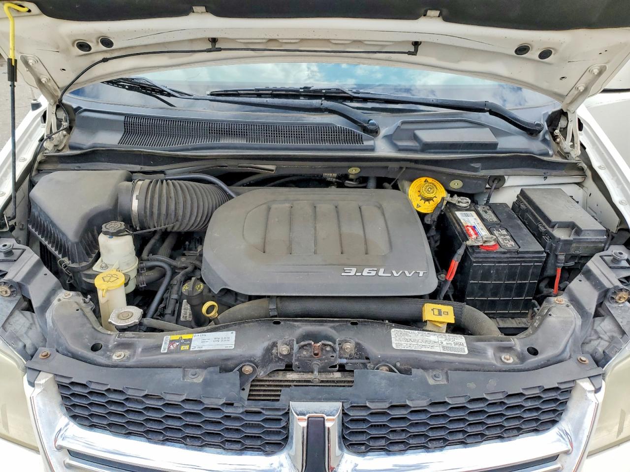 2013 DODGE GRAND CARAVAN SXT photo 23