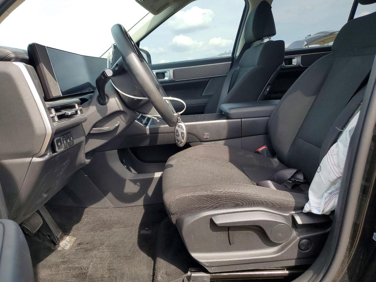 2024 HYUNDAI SANTA FE SE photo 13