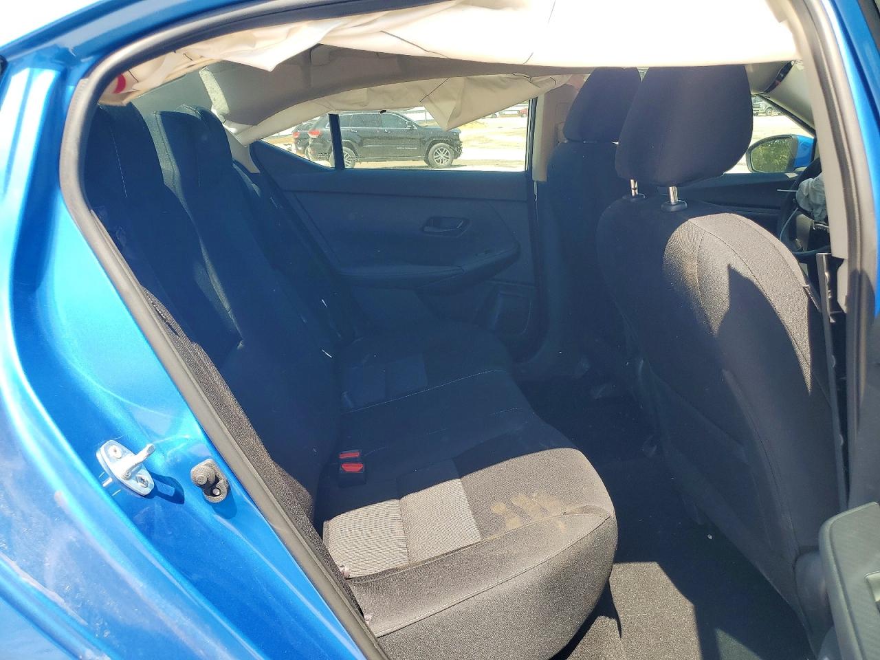 2024 NISSAN SENTRA SV photo 10