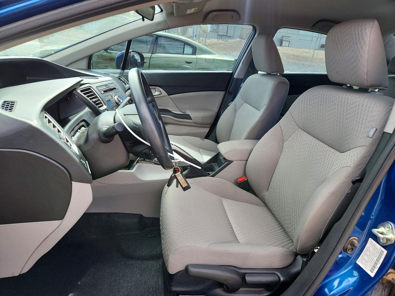 2015 HONDA CIVIC LX photo 13