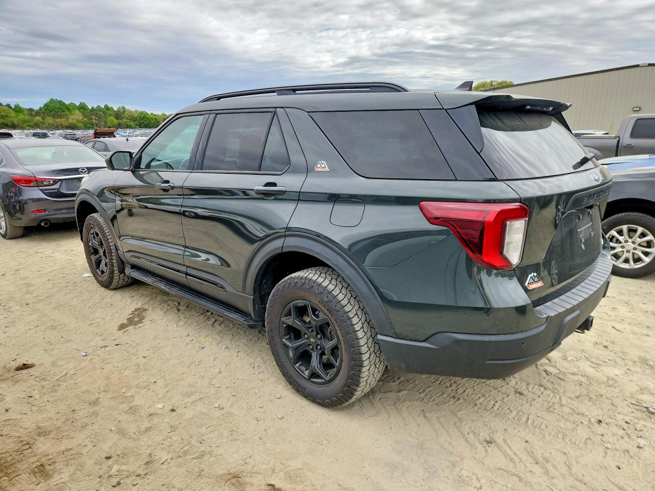 2021 FORD EXPLORER TIMBERLINE photo 3