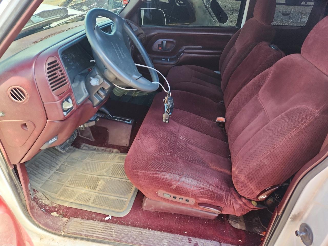 1996 CHEVROLET GMT-400 K1500 photo 19