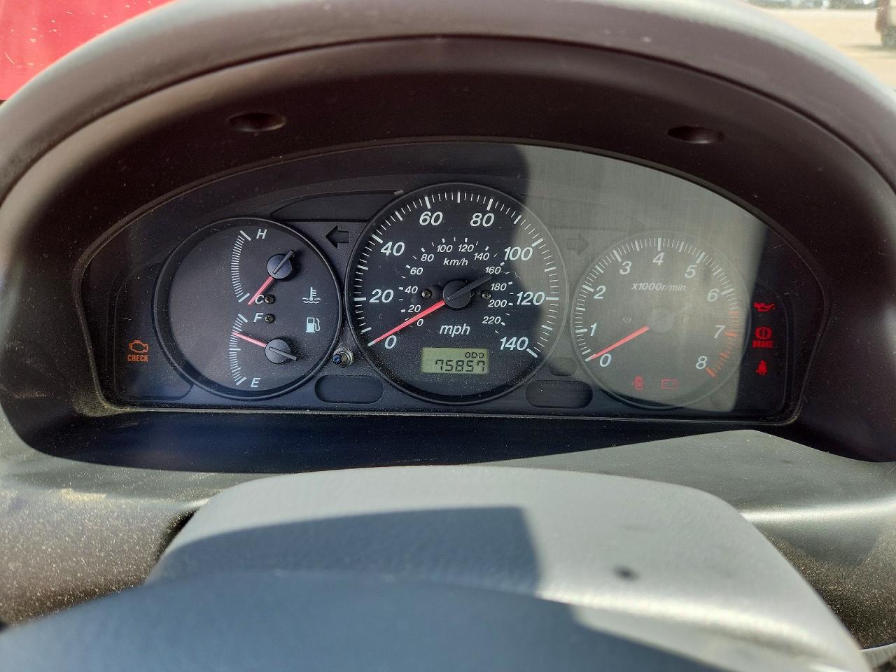 2000 MAZDA PROTEGE DX photo 17