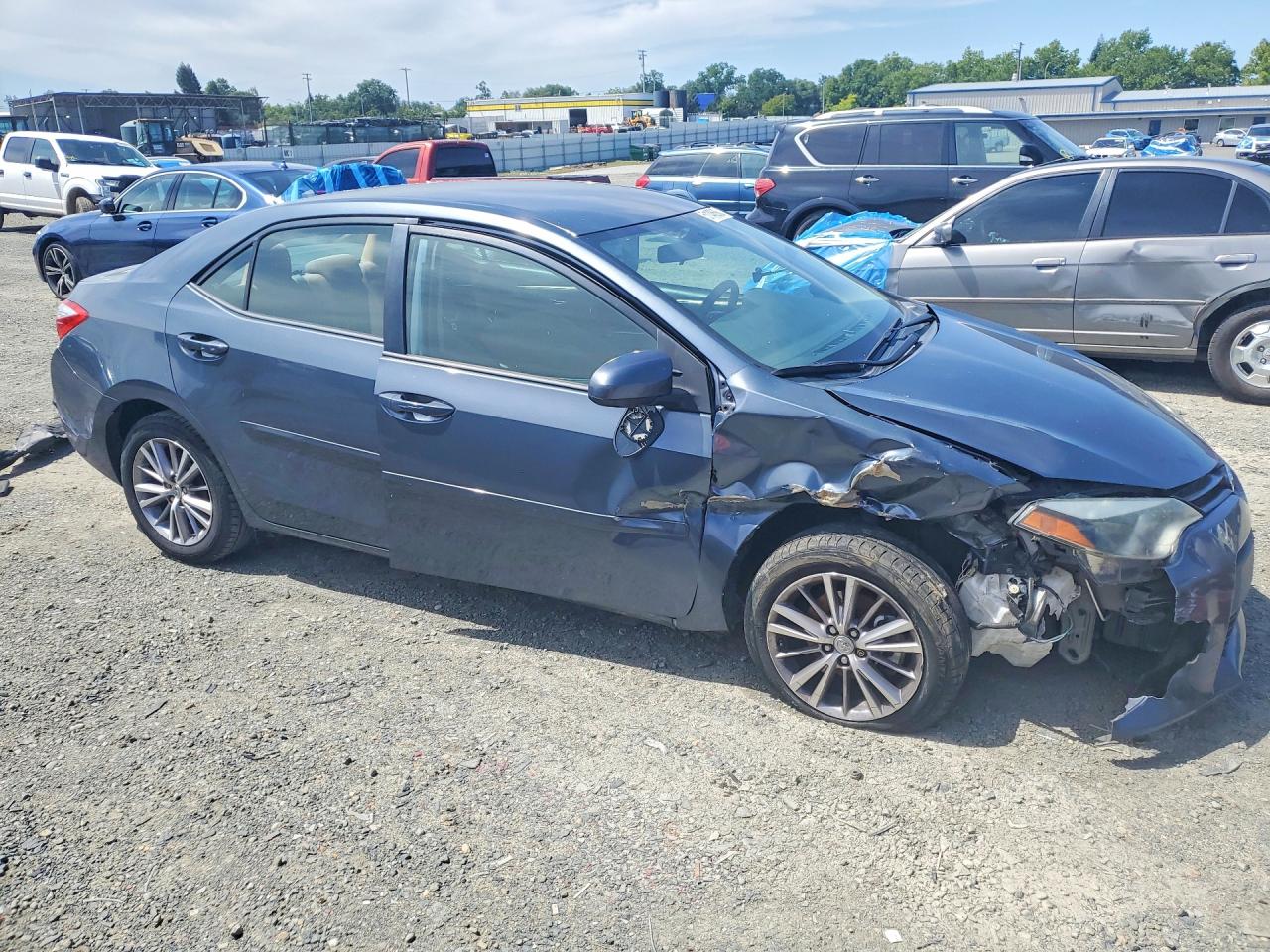 2014 TOYOTA COROLLA LE PLUS photo 4