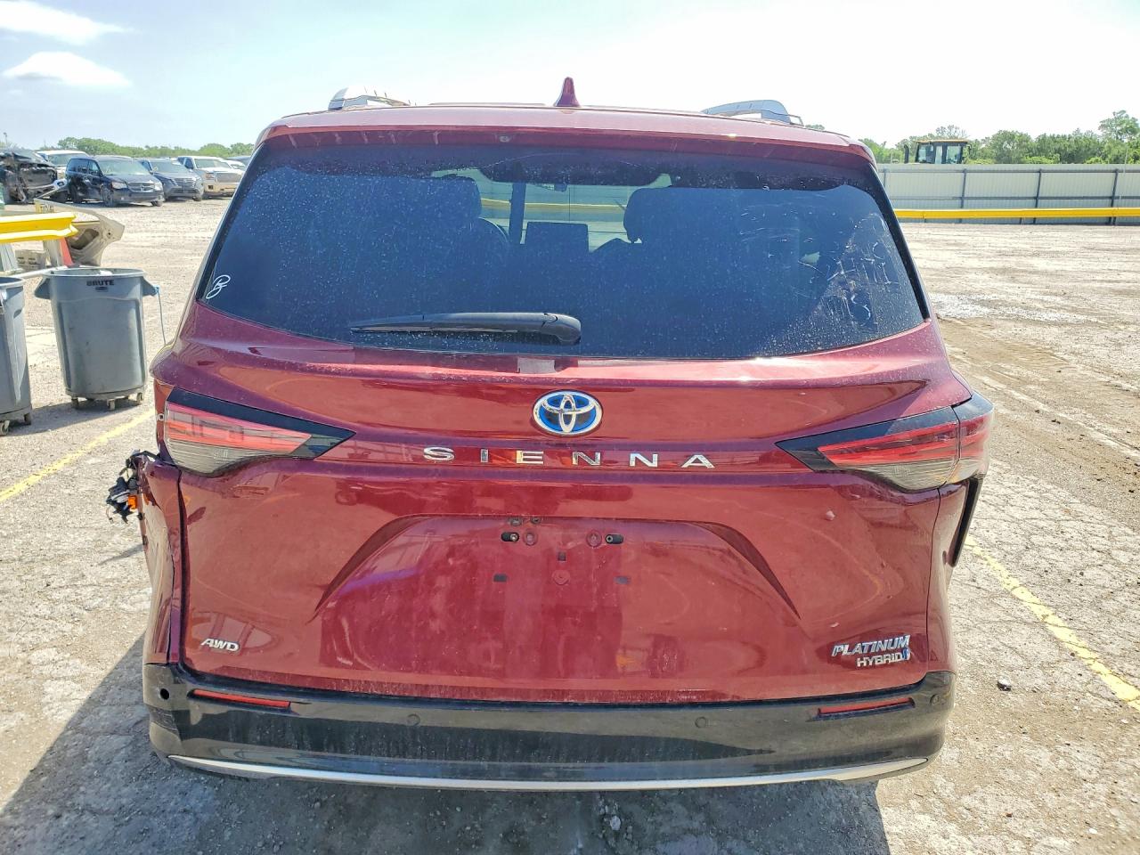 2021 TOYOTA SIENNA PLATINUM 7-PASSENGER photo 11
