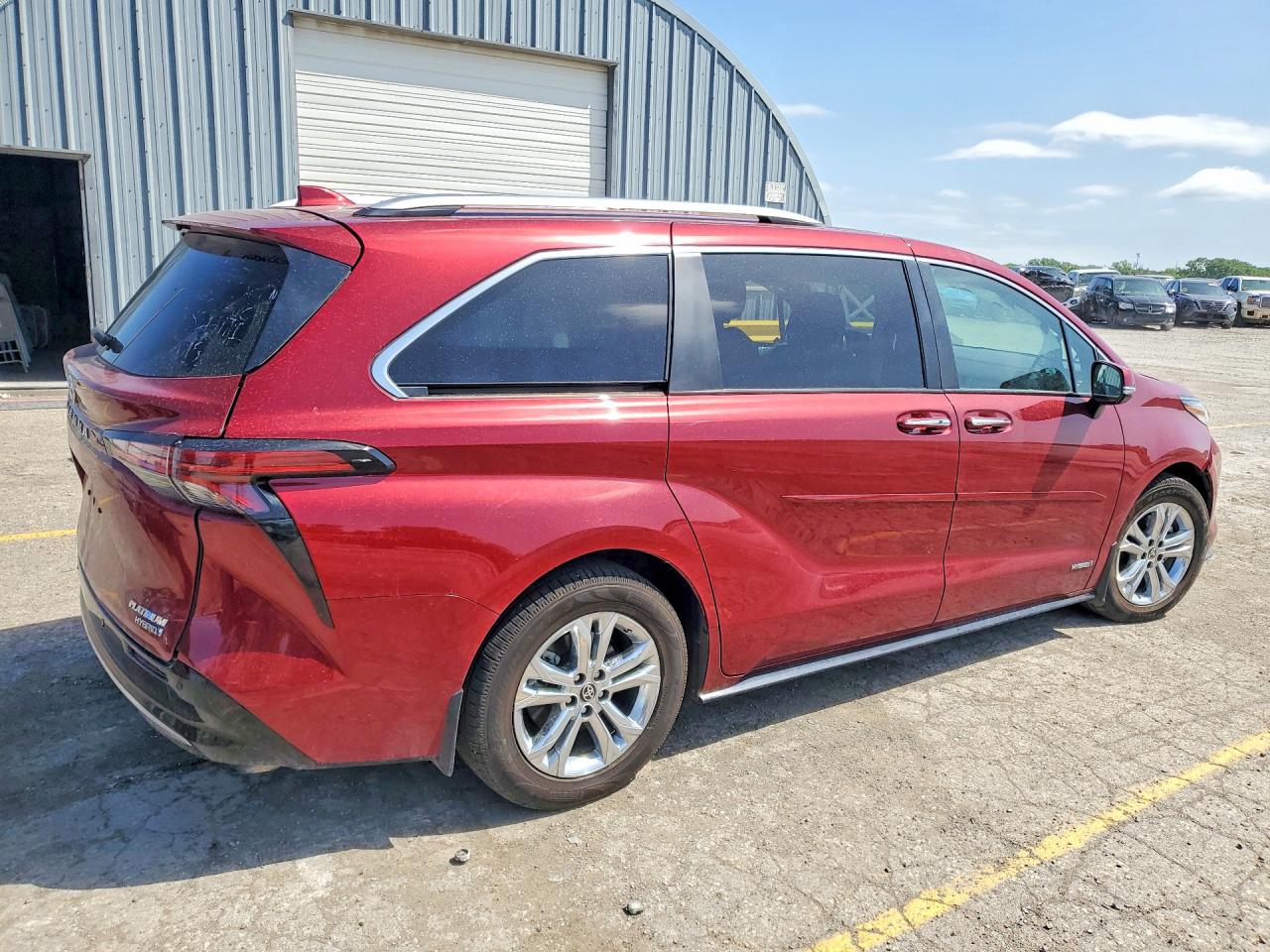 2021 TOYOTA SIENNA PLATINUM 7-PASSENGER photo 5