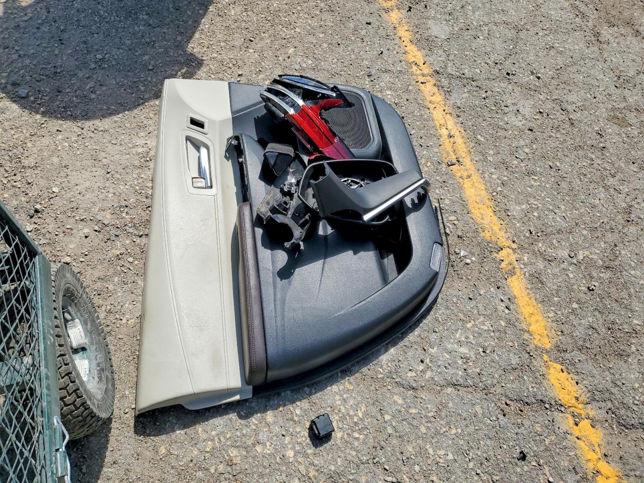 2021 TOYOTA SIENNA PLATINUM 7-PASSENGER photo 25