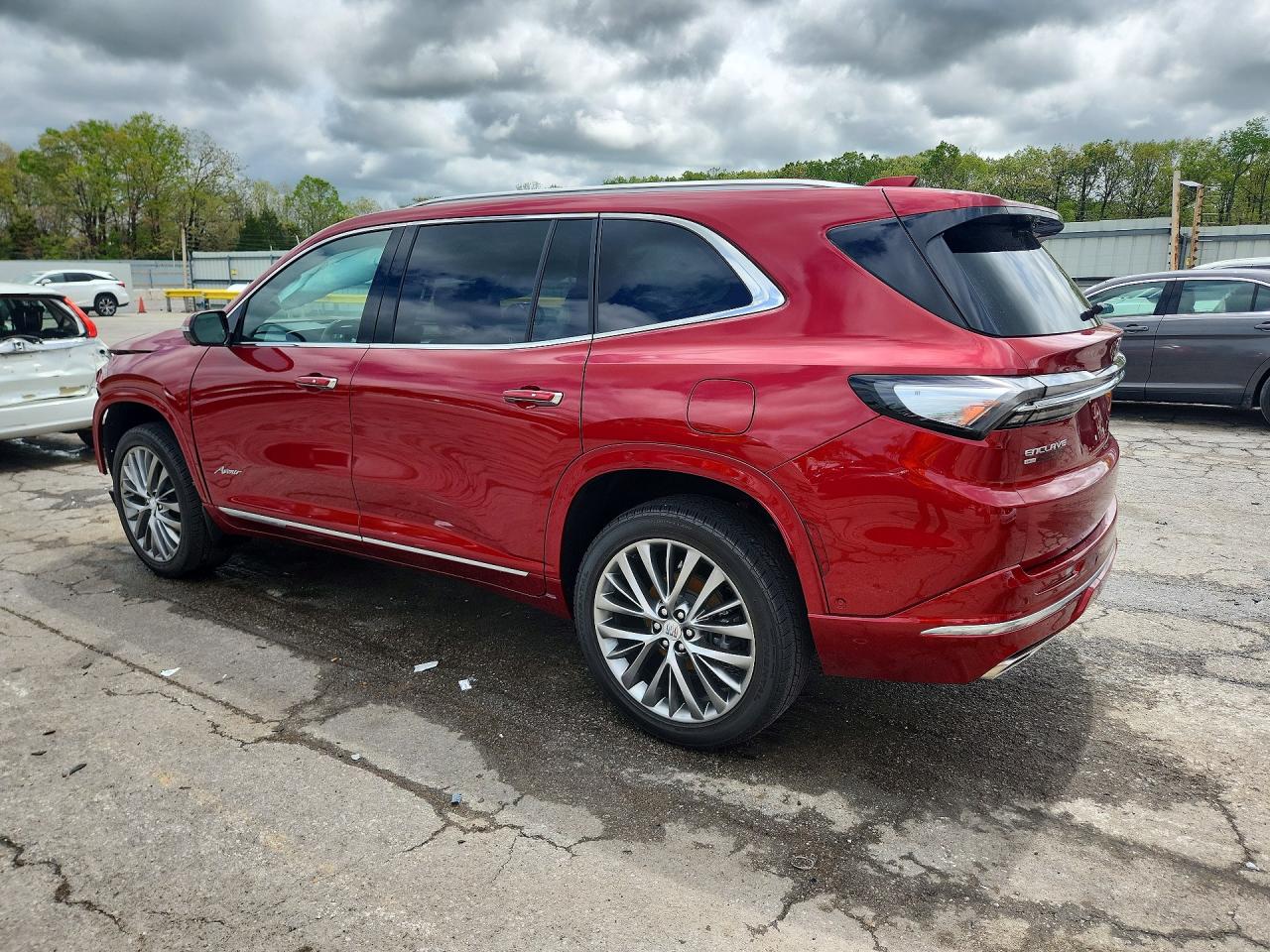 2025 BUICK ENCLAVE AVENIR photo 4