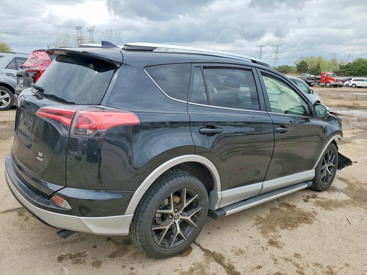 2016 TOYOTA RAV4 SE photo 7