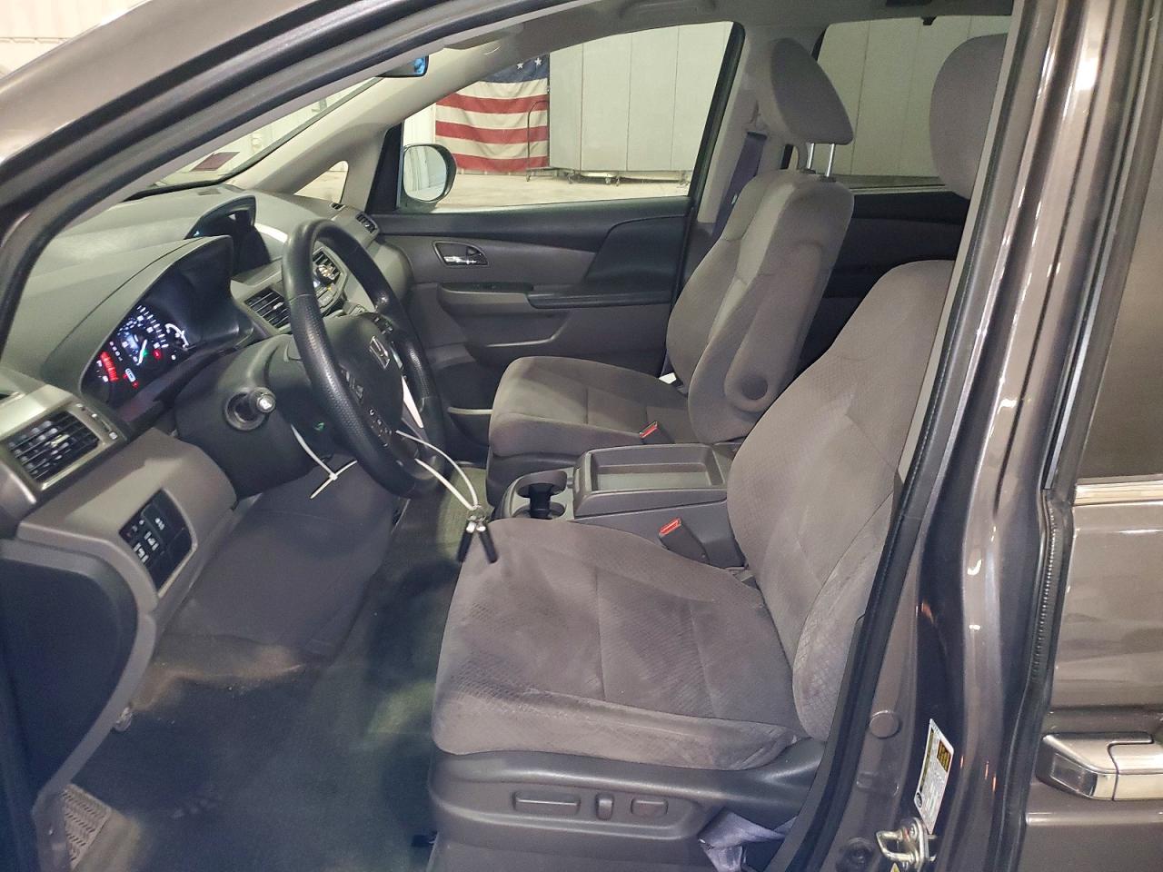 2016 HONDA ODYSSEY SE photo 13